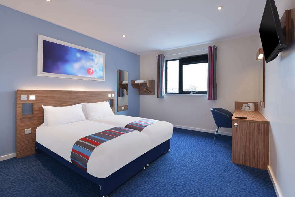 Travelodge Okehampton Whiddon Down Quarto foto